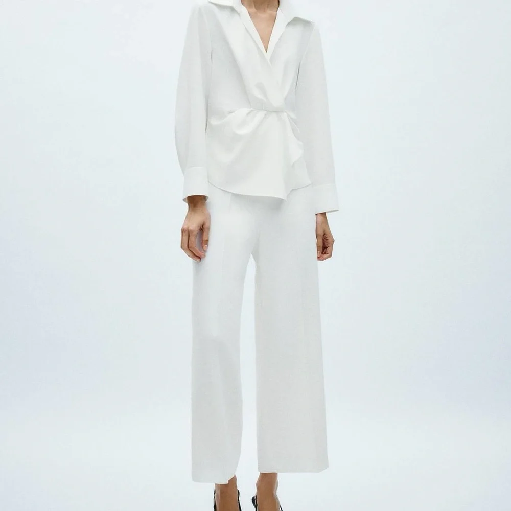 Zara NWT wide straight leg semi cropped elegant white trouser pants side zip